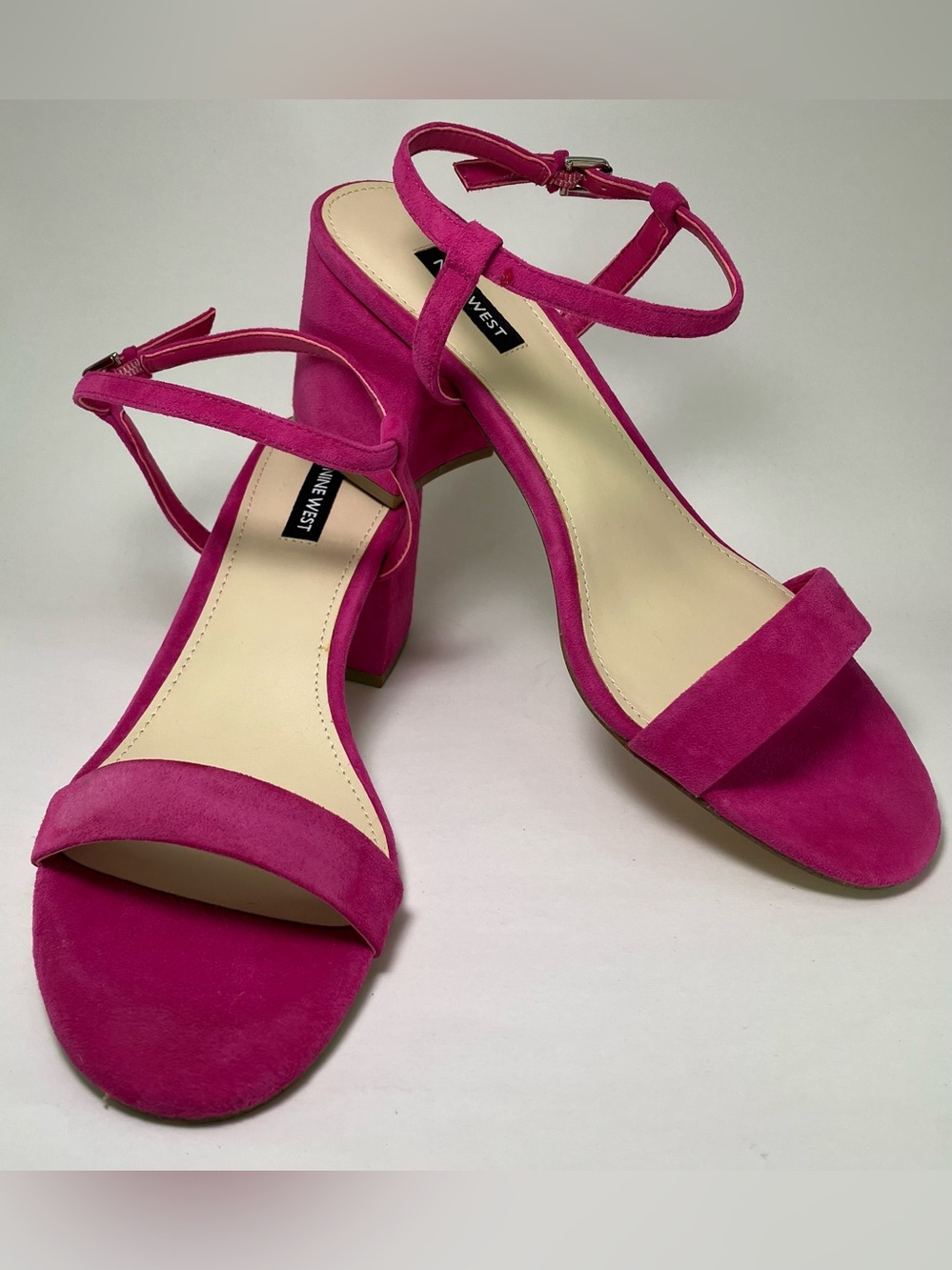 Nine West WNGloria Pink Fuschia Suede Sandal 3in Heel Ankle Strap W Sz 10 US New